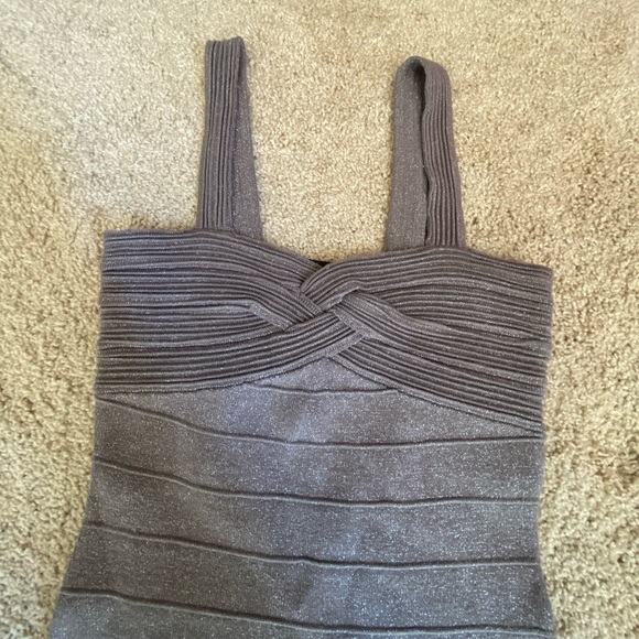 New with tags Bebe dress - Picture 2 of 4